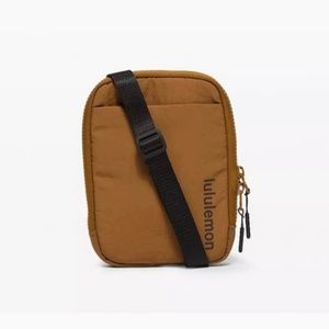 Lululemon Easy Access Crossbody Bag